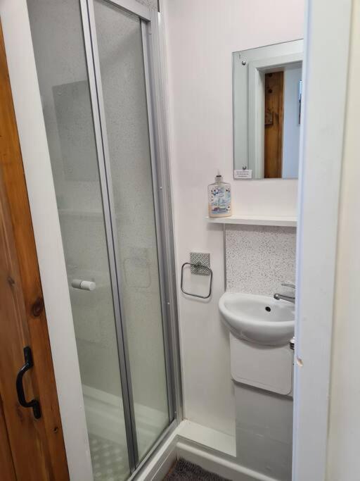 Sunset Place Lower Boscaswell Екстер'єр фото