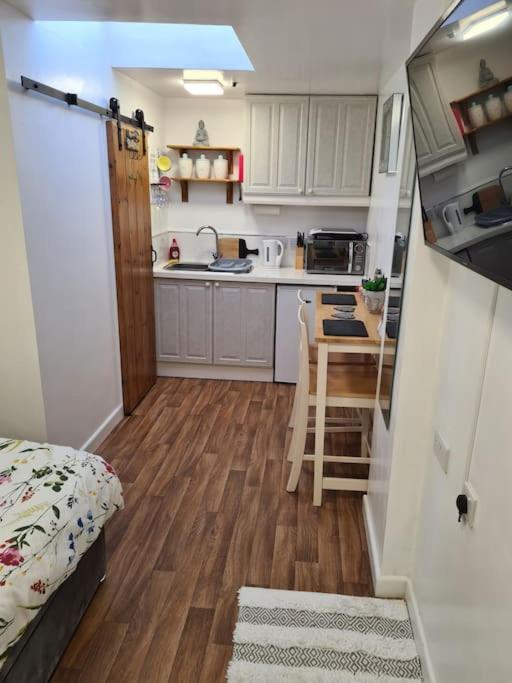 Sunset Place Lower Boscaswell Екстер'єр фото