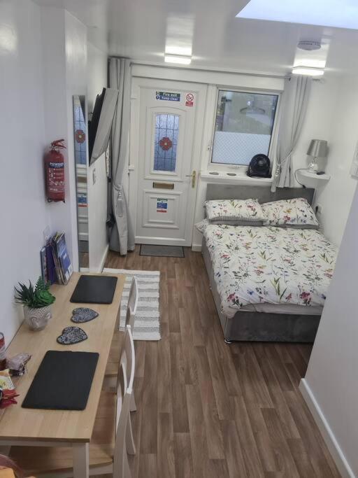Sunset Place Lower Boscaswell Екстер'єр фото